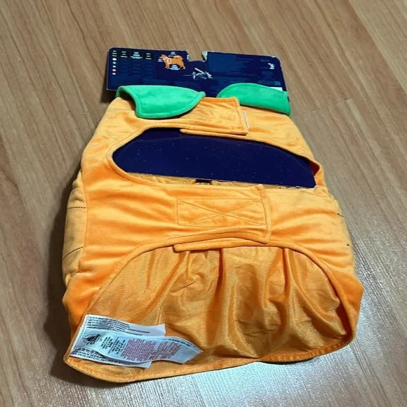 NEW Disney Mickey Mouse Jack-o’-Lantern Glow-in-the-Dark pumpkin pet costume - Picture 3 of 6